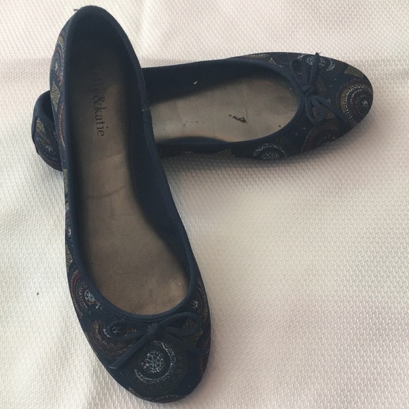 ~3 for $20~ Kelly and Katy fabric flats - Picture 1 of 6